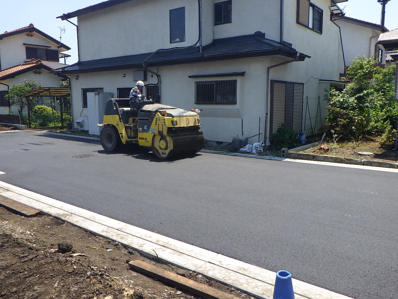 ローラーによる転圧